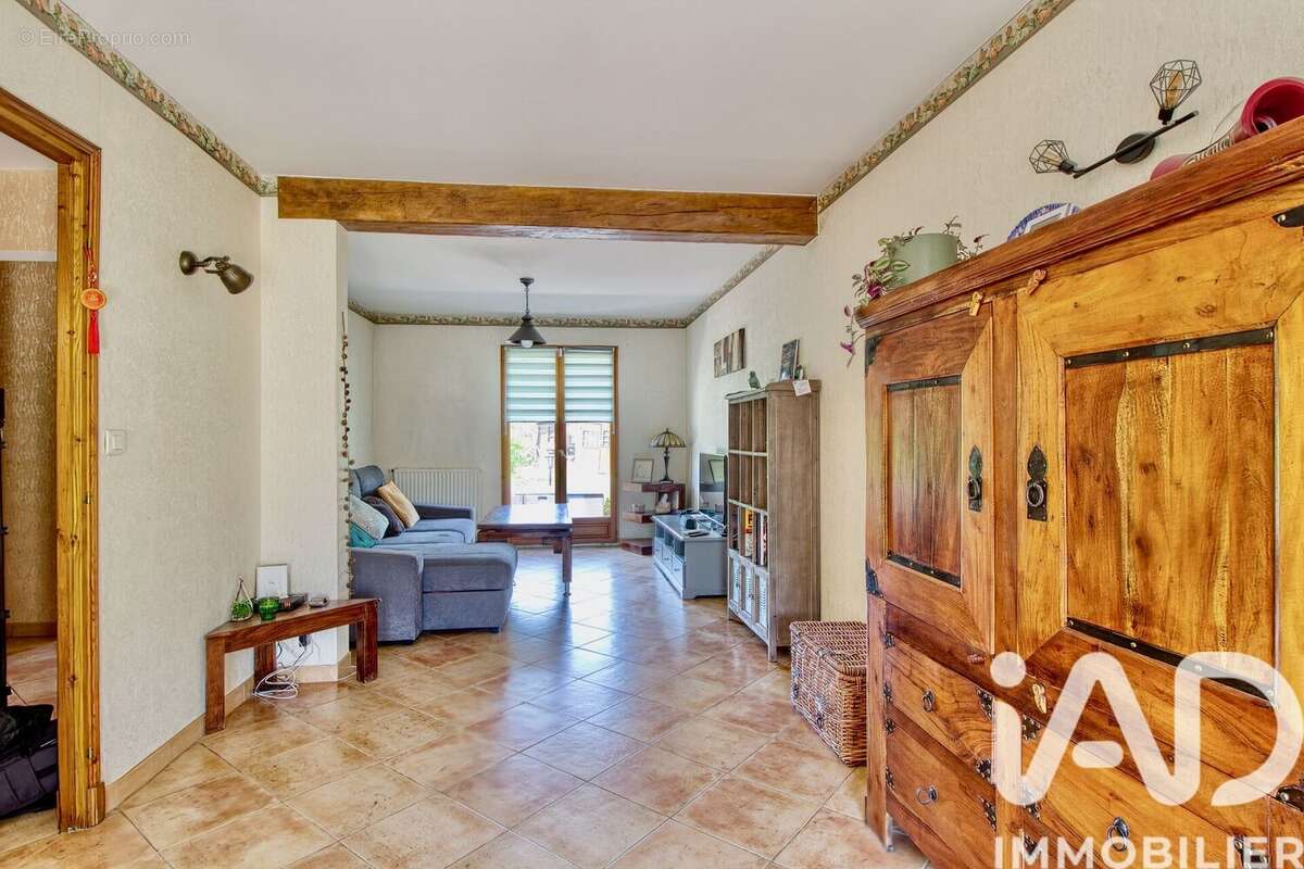 Photo 2 - Maison à VERDERONNE