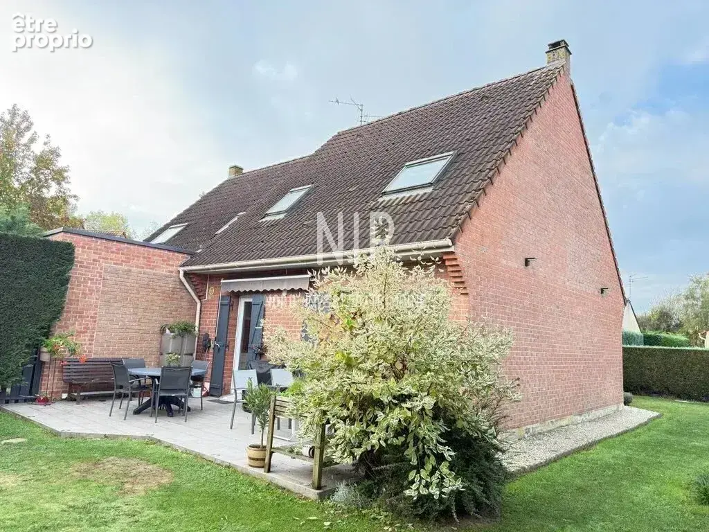 A orchies - jolie maison semi-individuelle avec jardin, garage et parking prive - photo 8