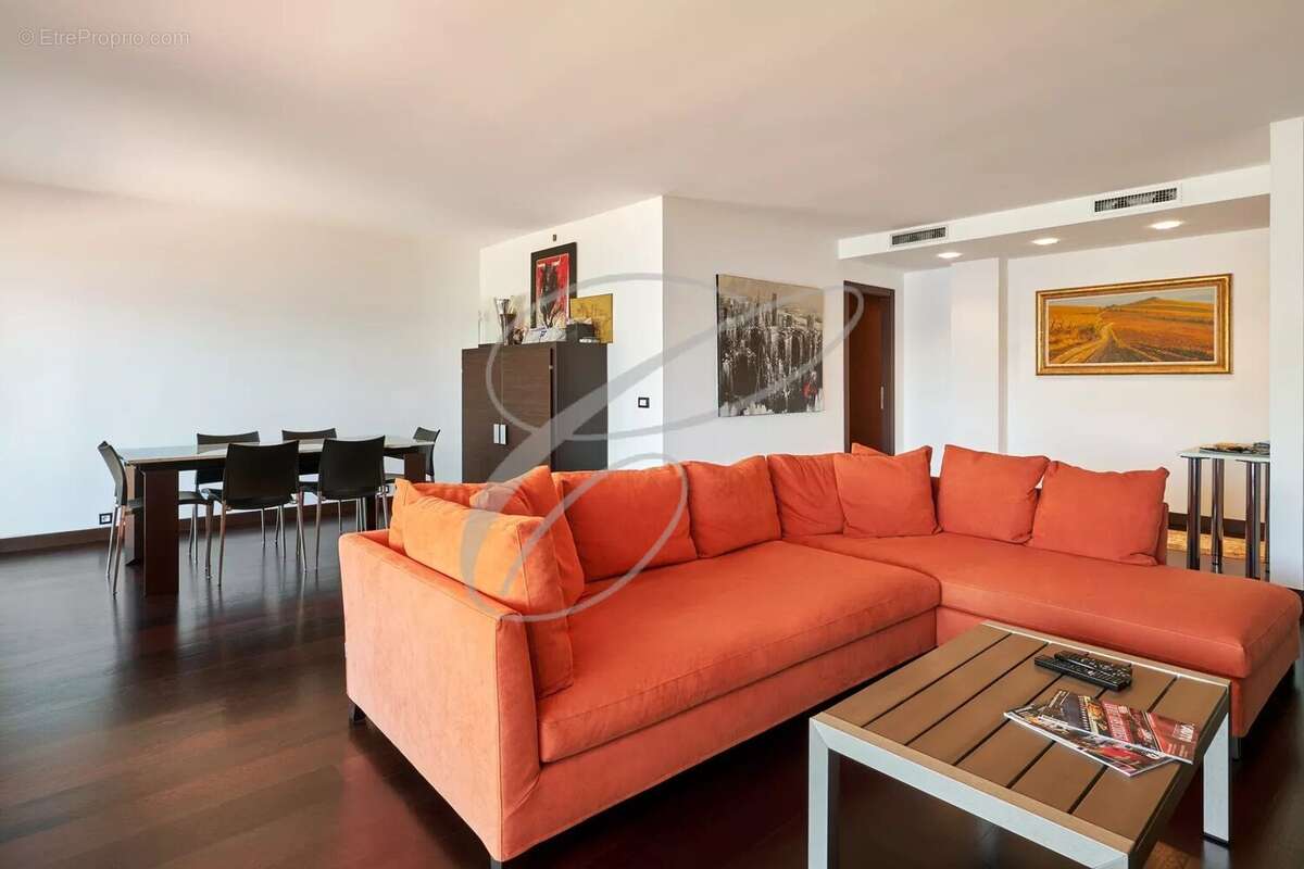 Roquebrune cap martin - 3/4 pieces - photo 4