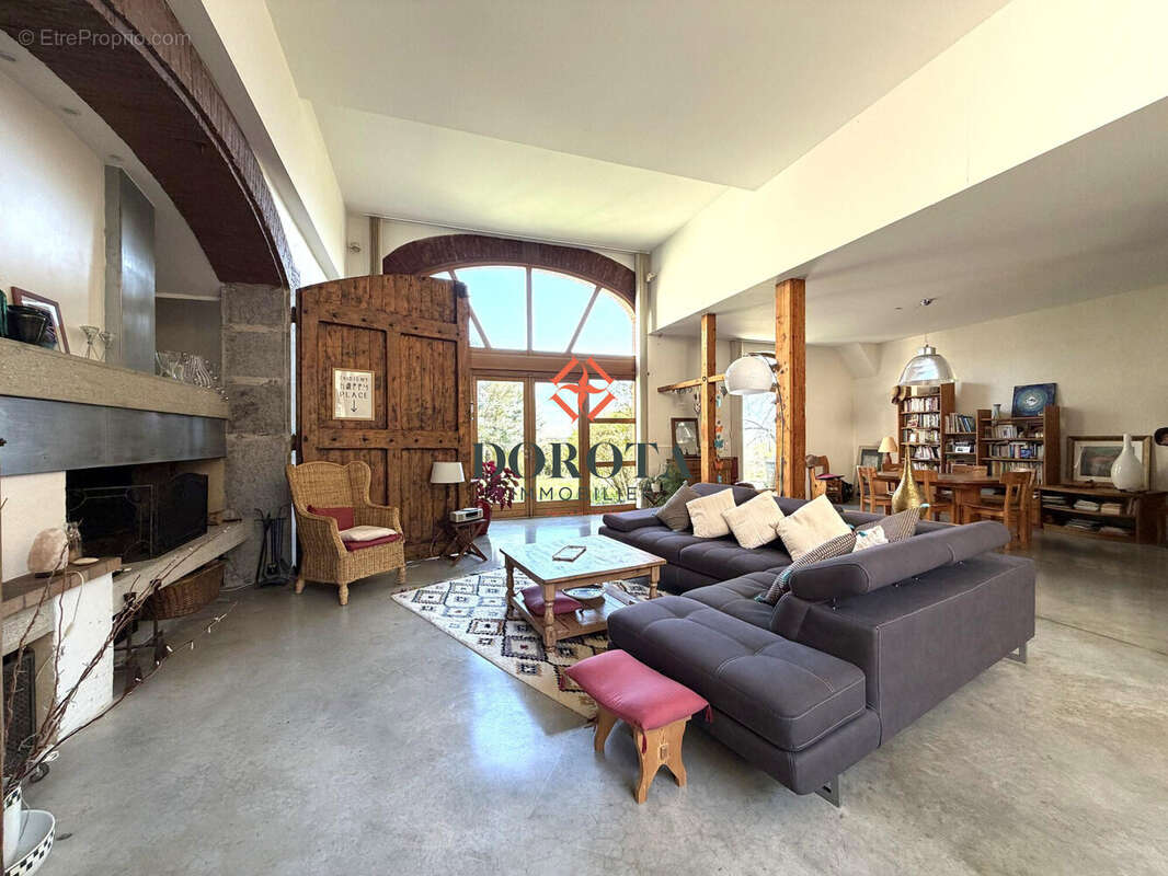 Appartement à BARRAUX