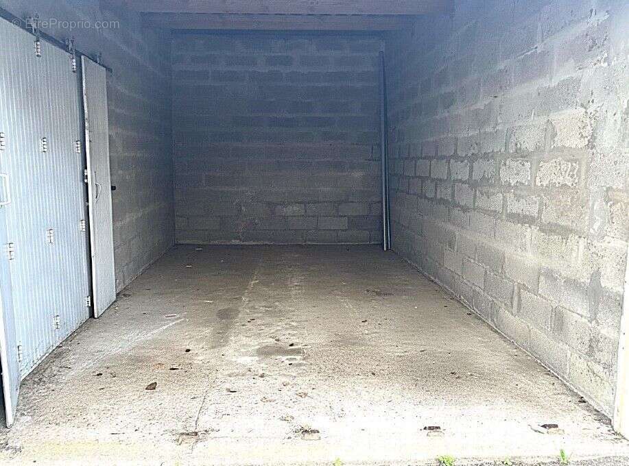 Parking 17 m² à Les Sables-D'olonne  - photo 3