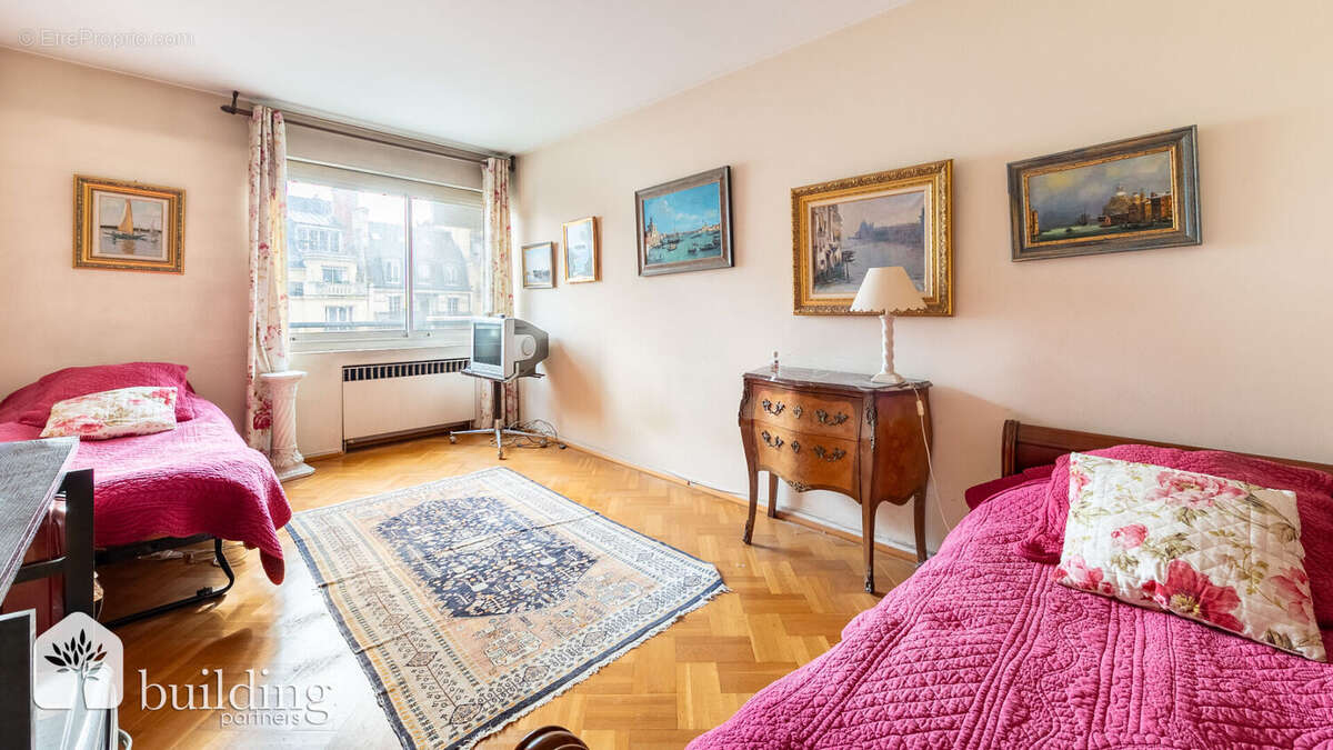 Paris 16ème Flandrin - 4 Pièces - 94m²  avec 5m² de balcon - photo 12