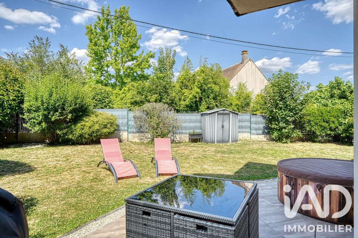 Appartement 77 m² à Belloy-En-France  - photo 3