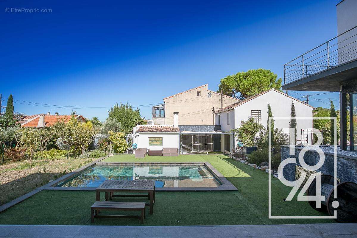 Maison à MARSEILLE-10E