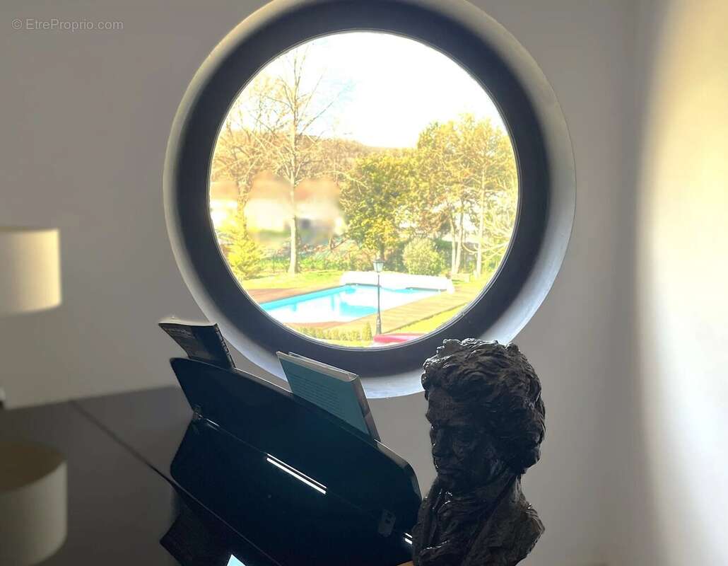 Maison à VOEUIL-ET-GIGET