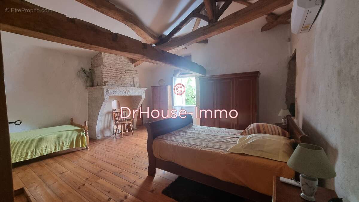 Maison à SAINT-MARTIN-DE-LERM