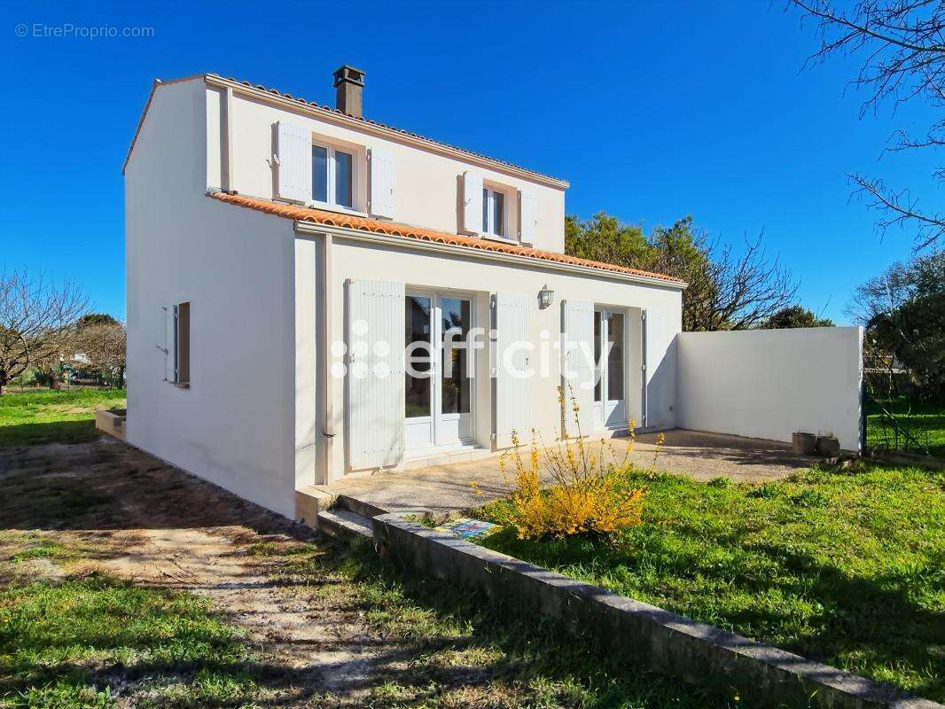 Maison à LE CHATEAU-D'OLERON