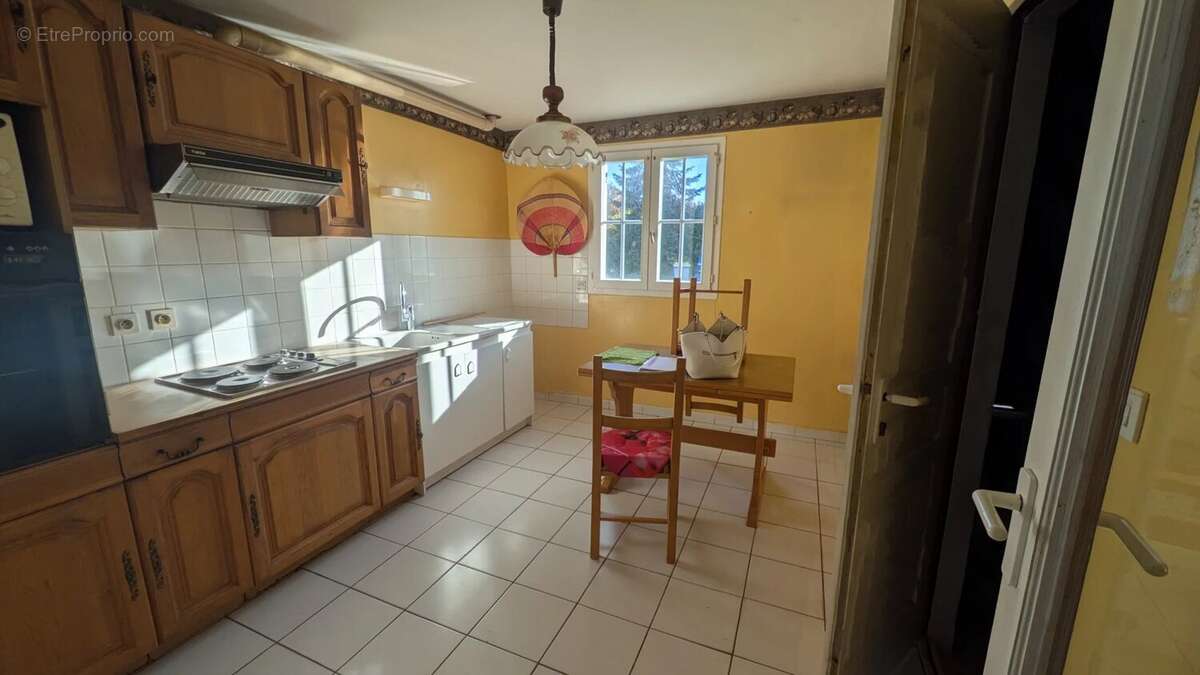 Maison à MONTLOUIS-SUR-LOIRE