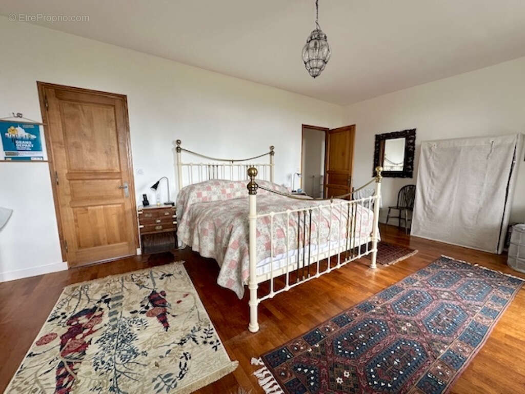 Maison à TESSY-SUR-VIRE