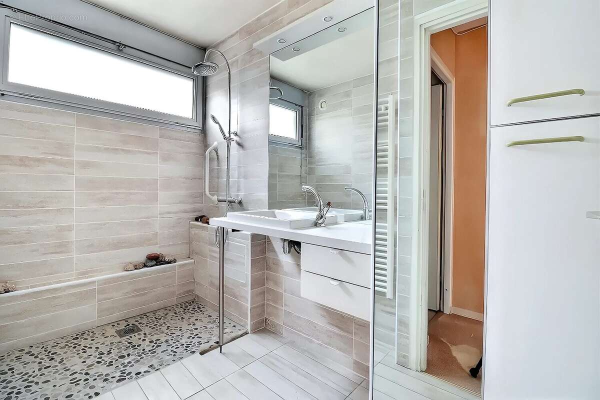 Appartement à CHAMALIERES