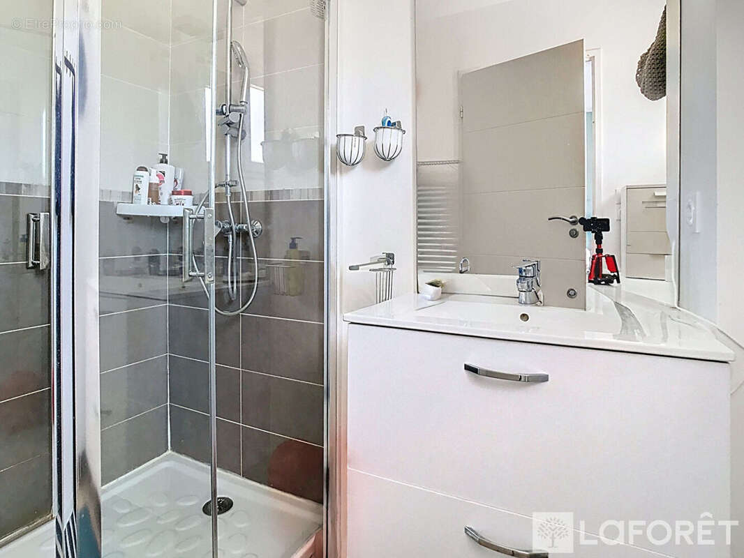 Maison à ENSUES-LA-REDONNE