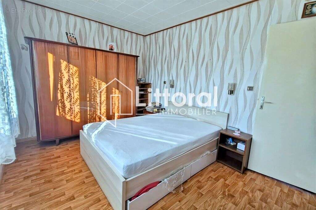 Plain-pied 3 chambres avec jardin et grand garage - photo 8