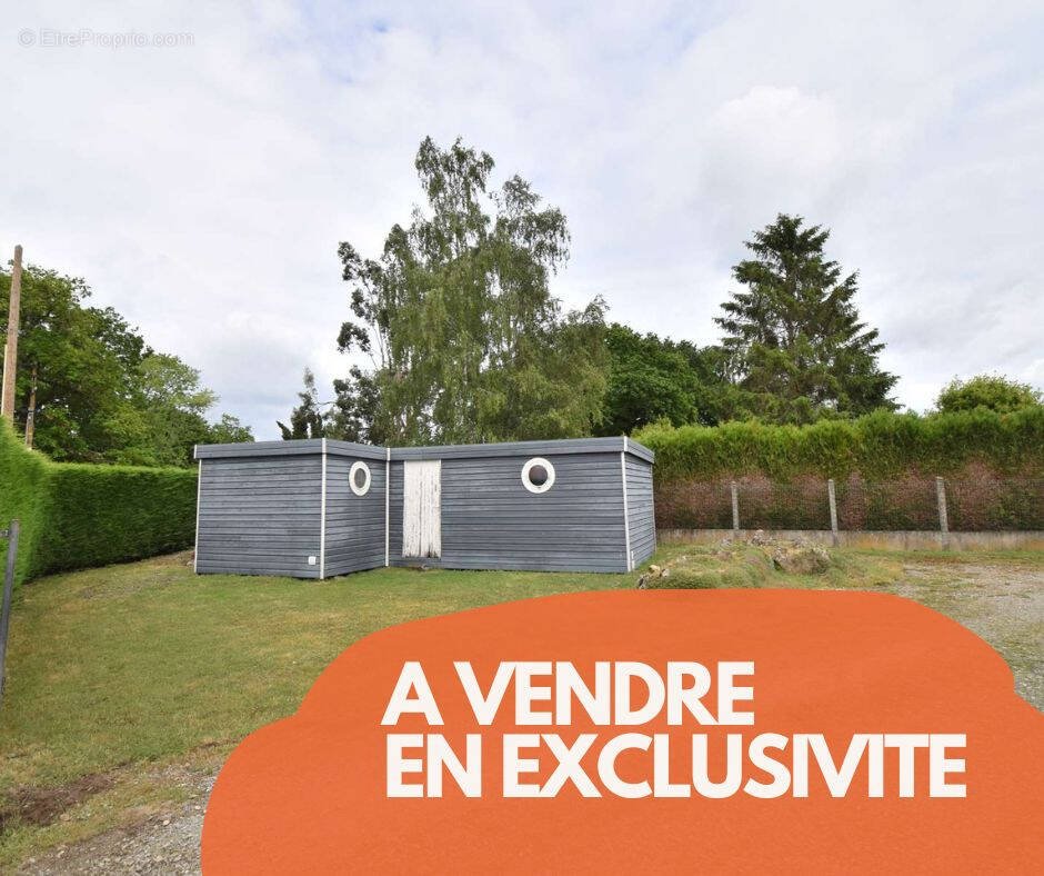 Terrain à LA PLANCHE