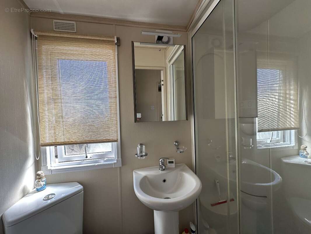 Maison à HERMANVILLE-SUR-MER