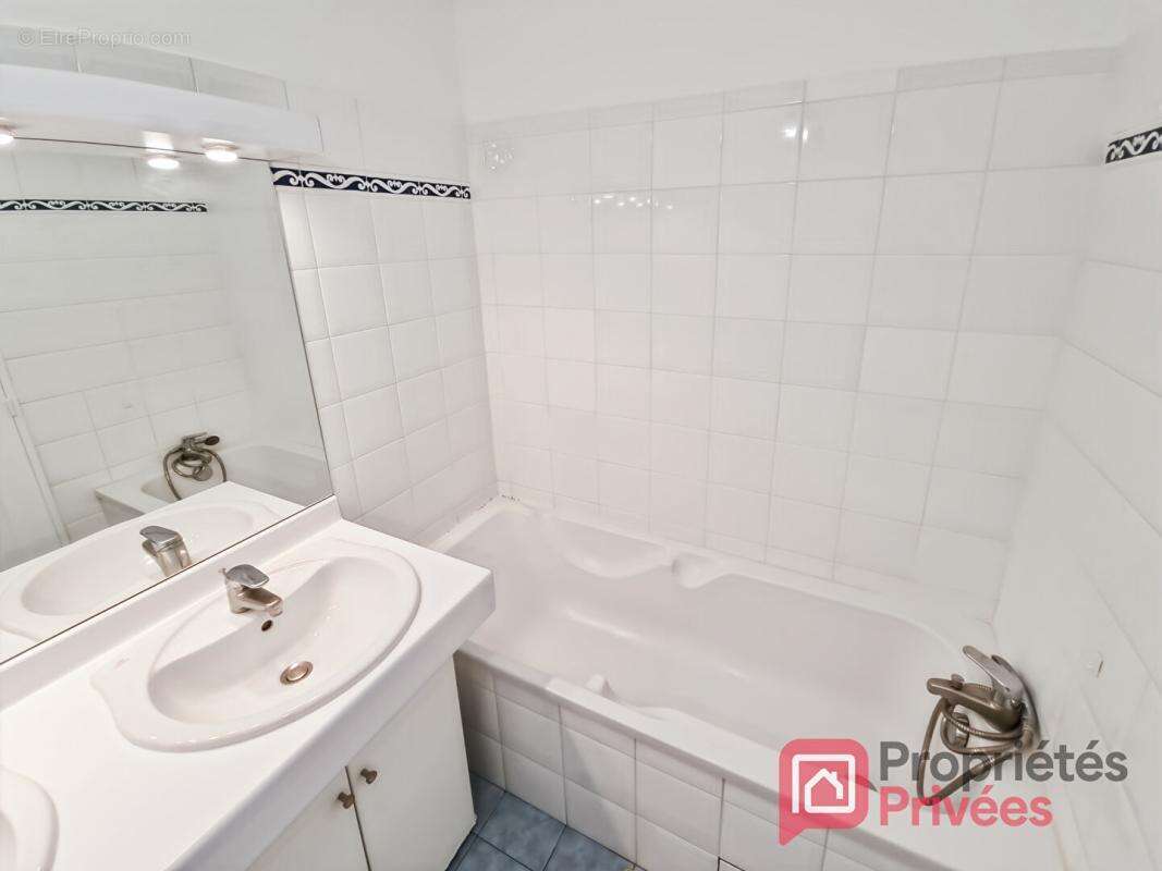 Appartement à LYON-8E