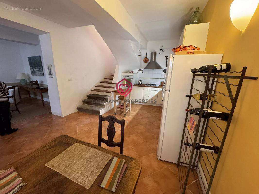 Maison à AZILLE
