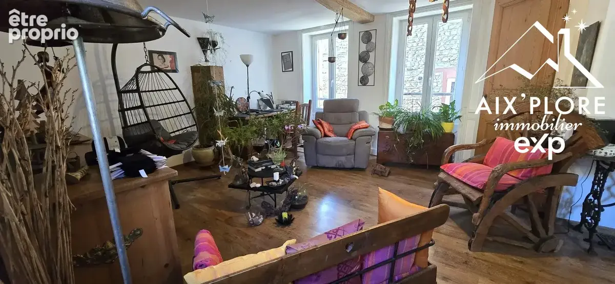 Maison 145 m² à Ambutrix  - photo 2