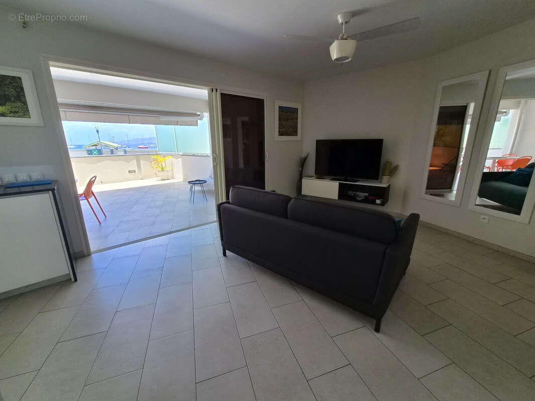 Appartement à LES TROIS-ILETS