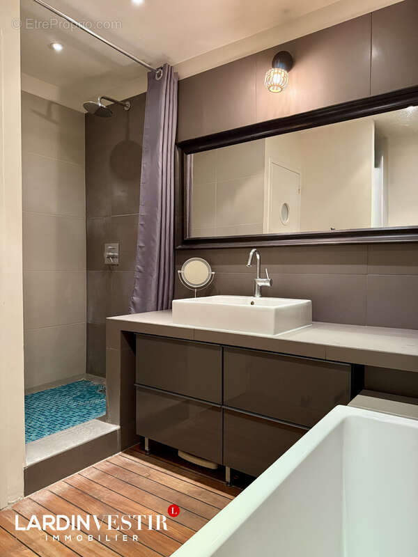 Appartement à SAINTE-FOY-LES-LYON