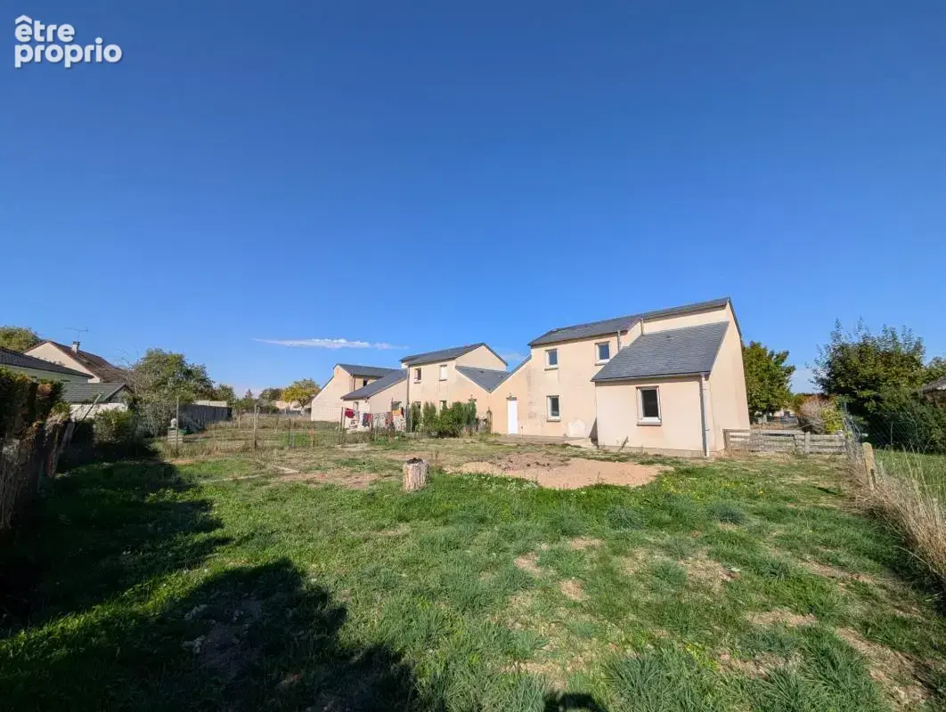 A vendre-cosne d'allier-maison habitable de suite-jardin-garage-82400 €-pas de frais d'agence* - photo 9