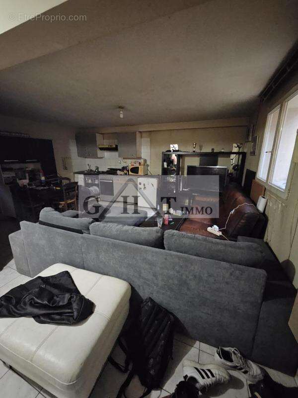 Appartement à MAISONS-ALFORT