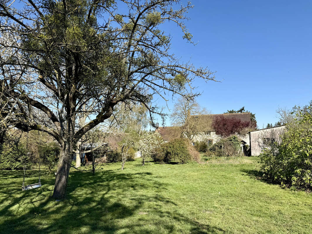 Maison à CHATEAUNEUF-EN-THYMERAIS