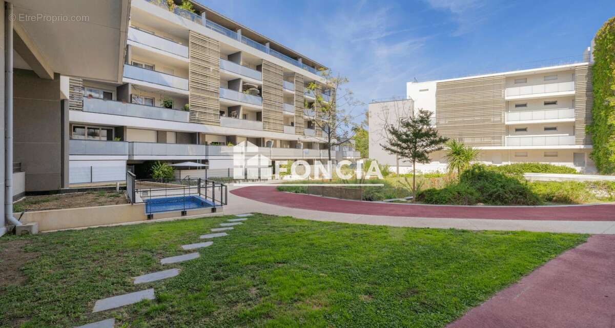 Appartement à MARSEILLE-8E
