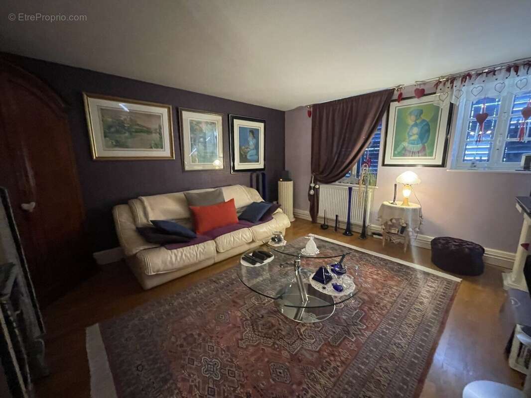 Maison à CIREY-SUR-VEZOUZE