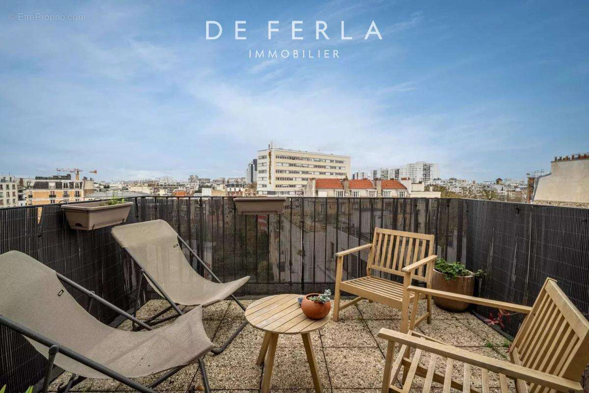 Appartement à PARIS-15E