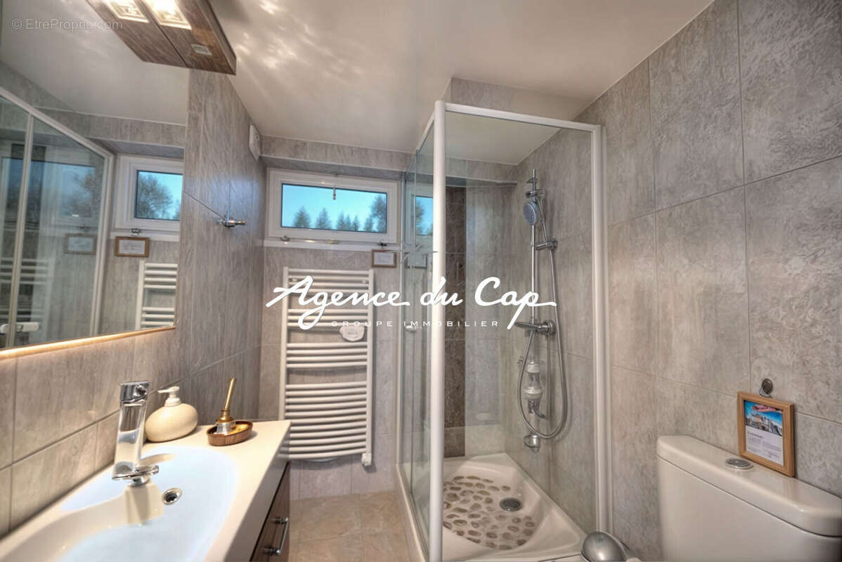 Maison à SAINT-RAPHAEL