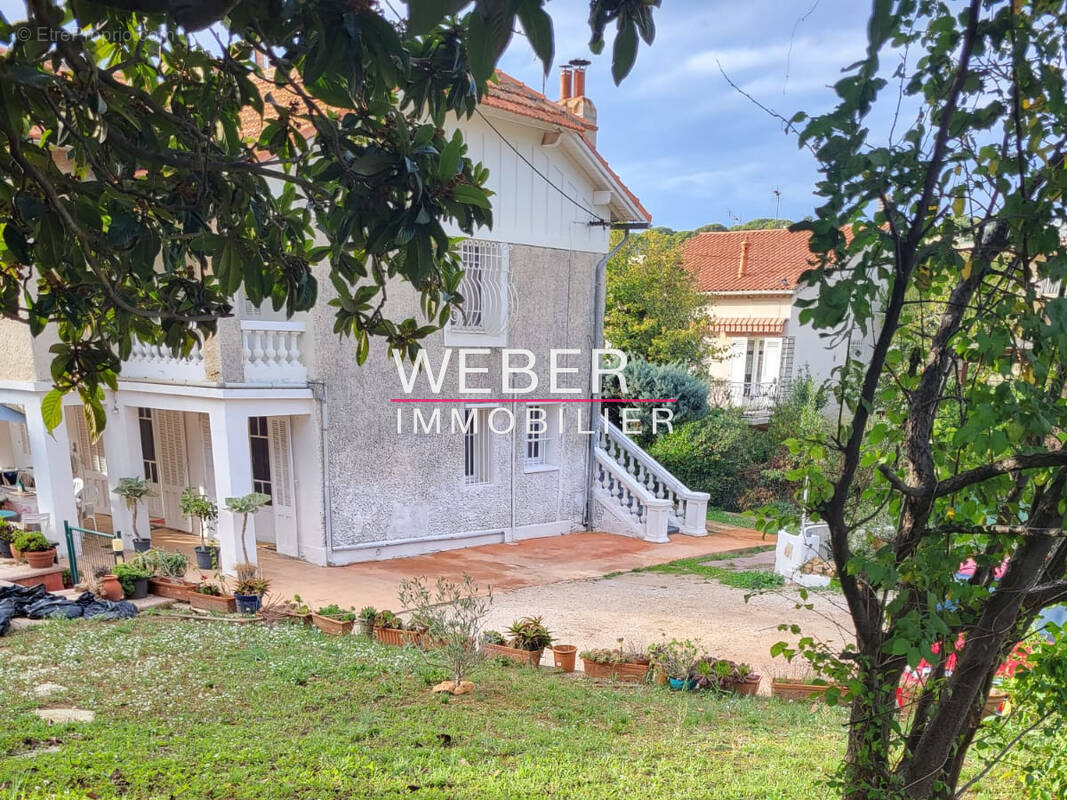 Maison à SANARY-SUR-MER