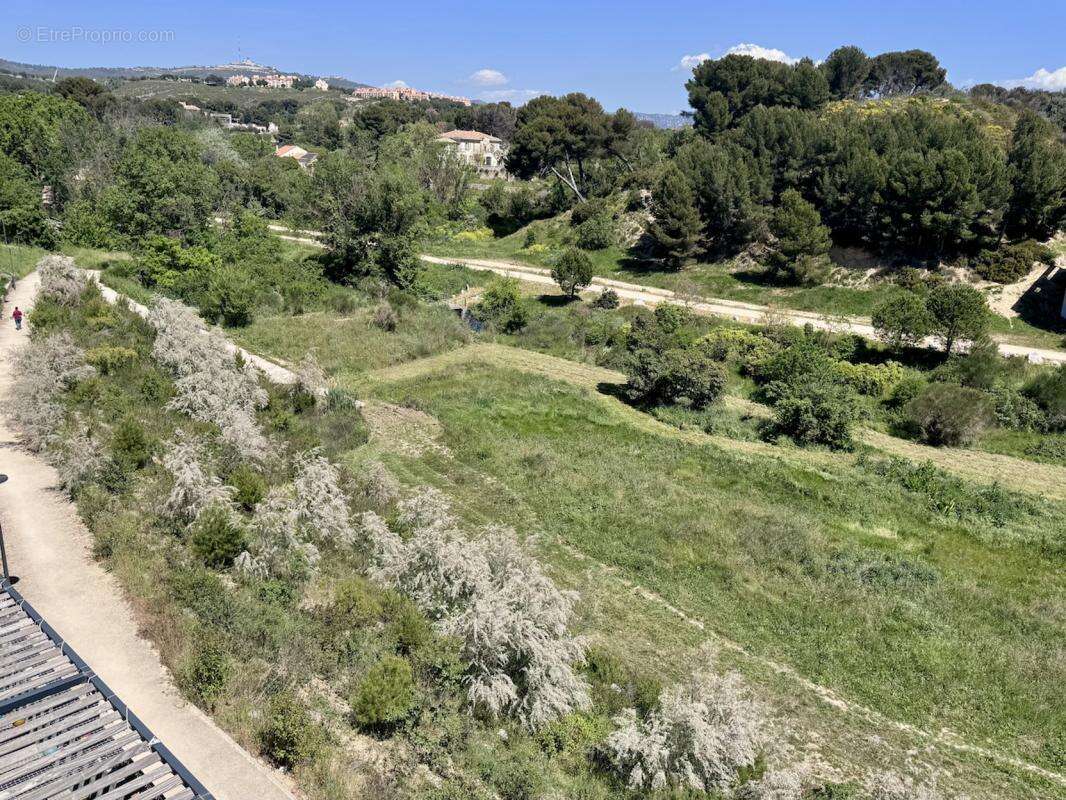 Appartement à MARSEILLE-15E