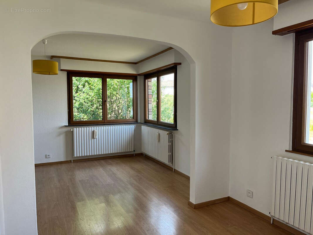 À Vendre : Charmant Bungalow à Wissembourg - photo 4