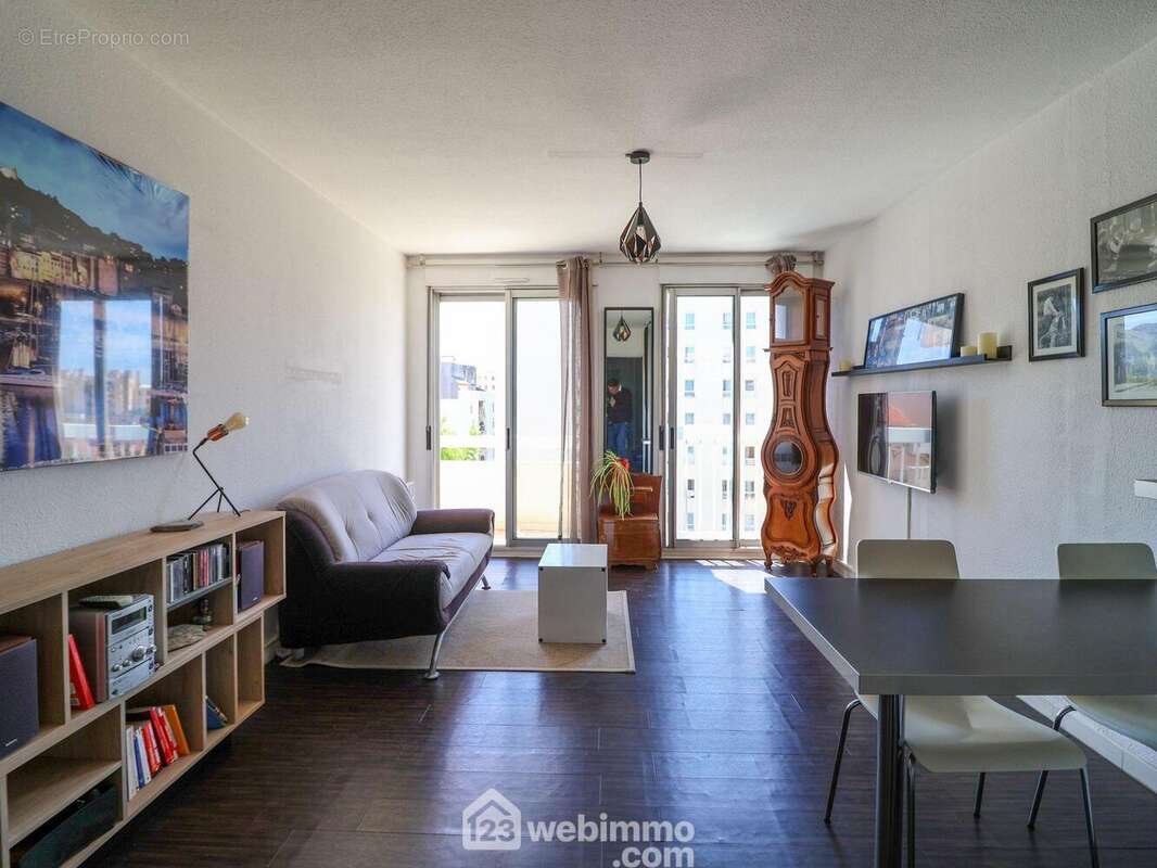 Appartement 34 m² à Marseille-10e  - photo 3
