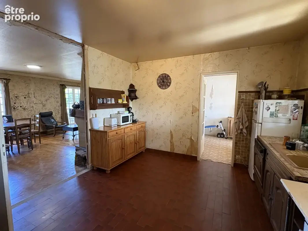 Maison de plain-pied, terrain arboré au cœur du Coux-et-Bigaroque - photo 8
