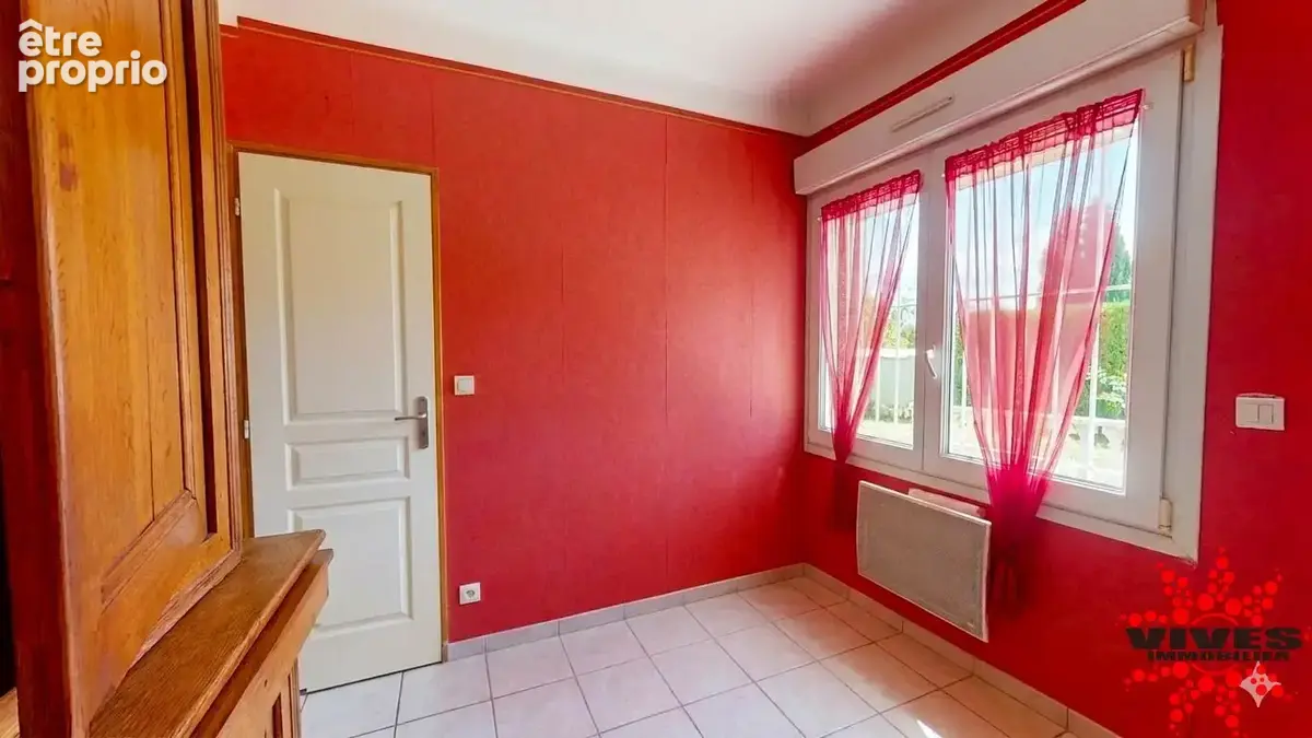 Opportunité Rare : Villa de Plain-Pied avec T3 Indépendant & Accès Camping-Car - photo 16