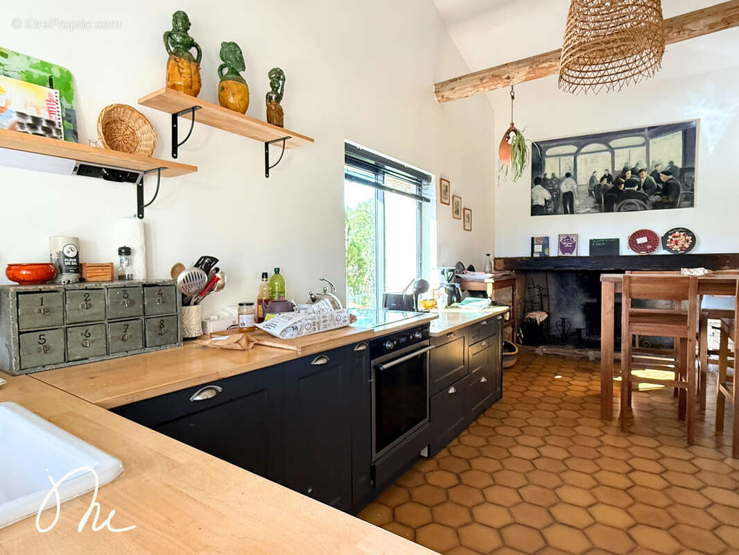 Maison à SAINT-JEAN-DE-LA-BLAQUIERE