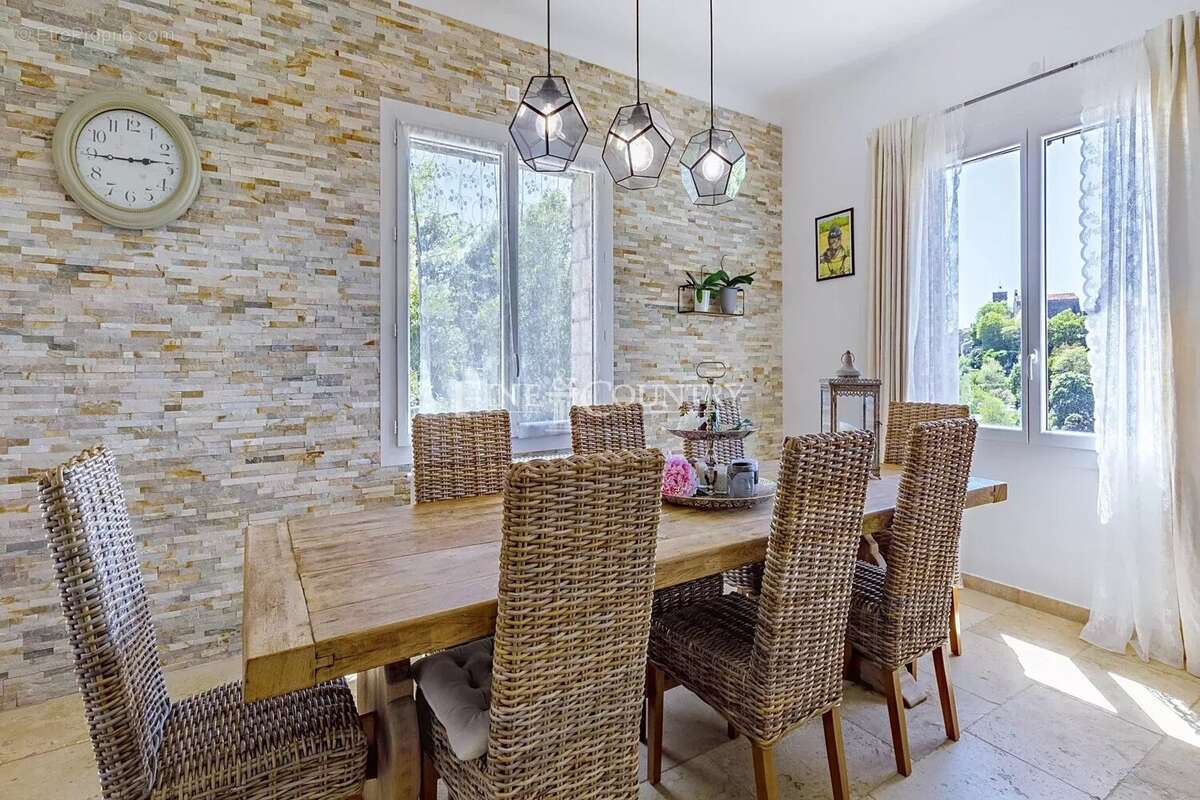 Maison à MONTAUROUX