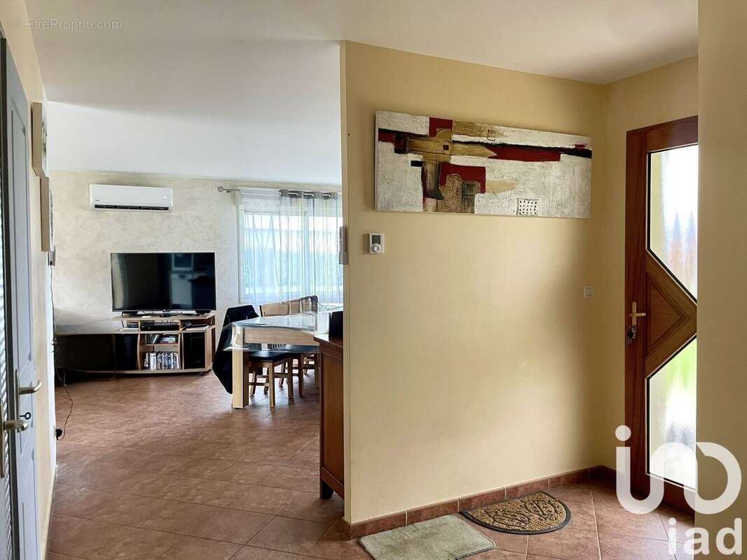 Photo 4 - Maison à HORNOY-LE-BOURG