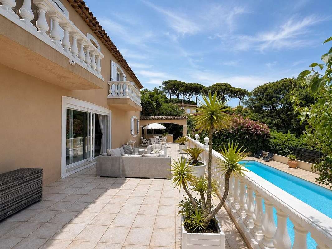 Maison à GASSIN