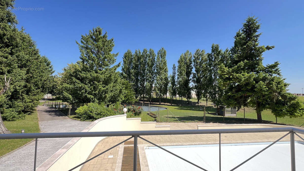 Maison à LADOIX-SERRIGNY