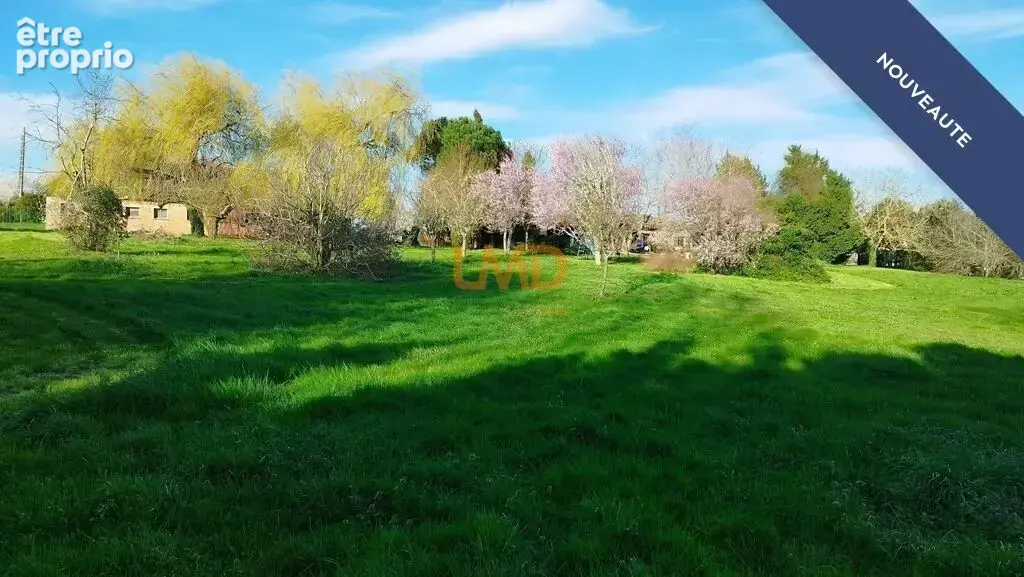 Terrain à CAUBIAC