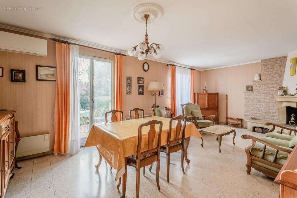 Maison à PAULHAN