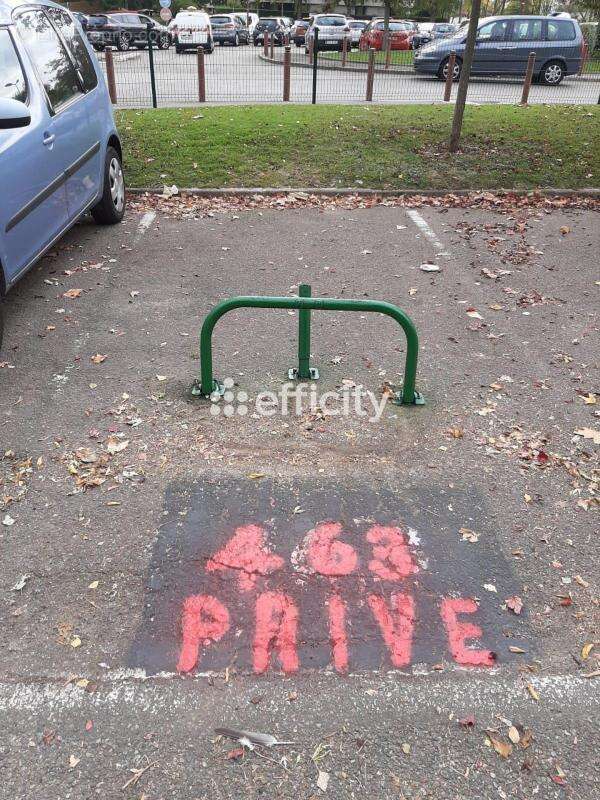 Parking à ELANCOURT