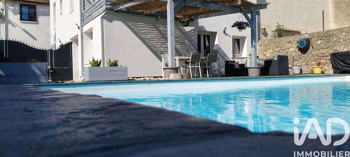 Photo 1 - Maison à LEZIGNAN-CORBIERES