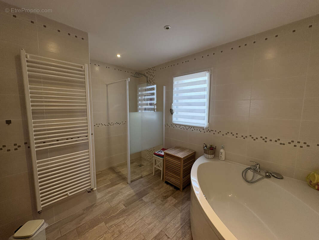 Maison à BEAUCHAMPS