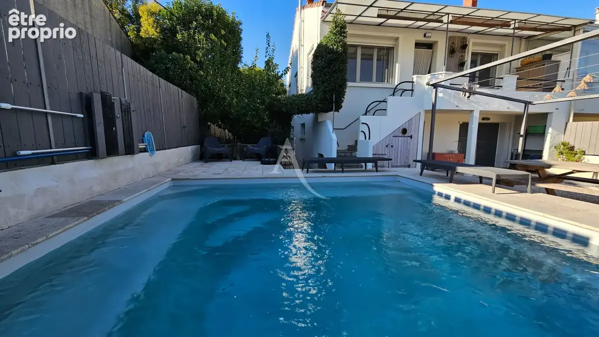 Maison Nimes 5 pièce(s) 120.50 m2 - photo 1