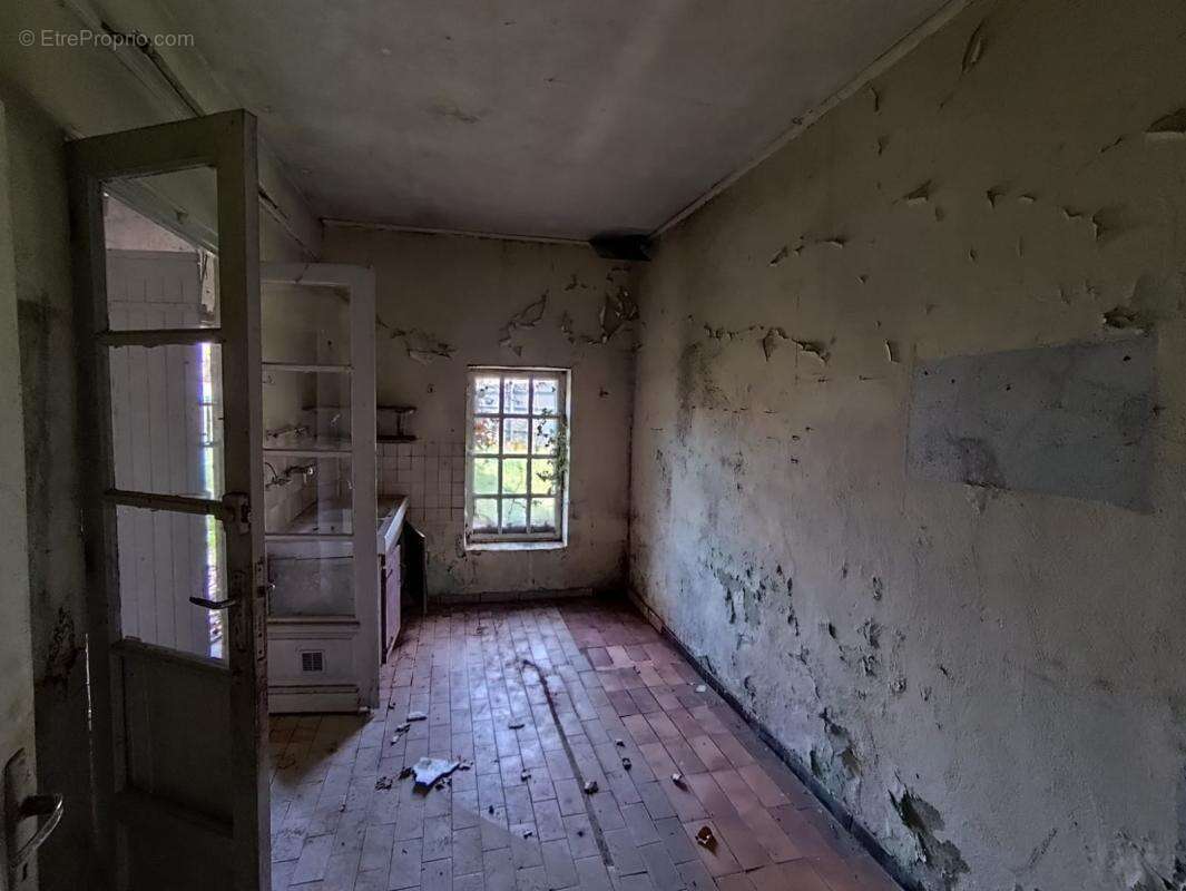 Maison à BLANQUEFORT