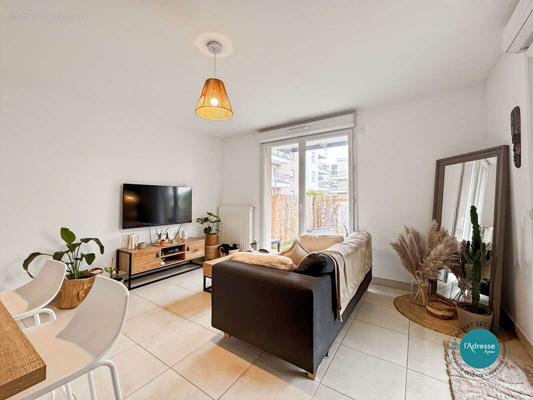 Appartement à MENNECY