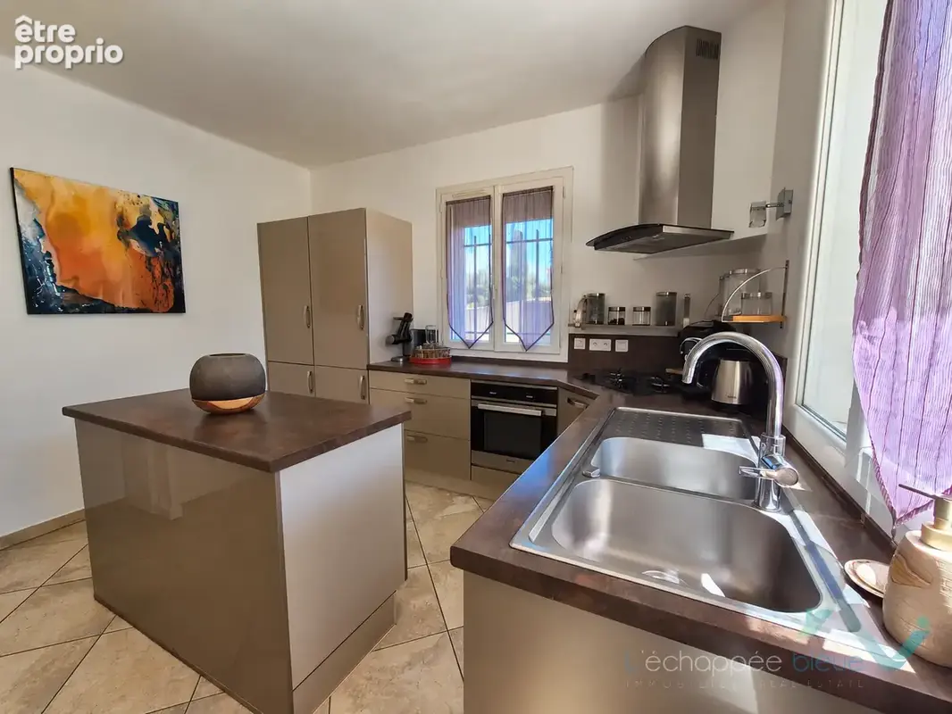 La londe-les-maures   maison de plain-pied avec chalet indépendant - photo 8
